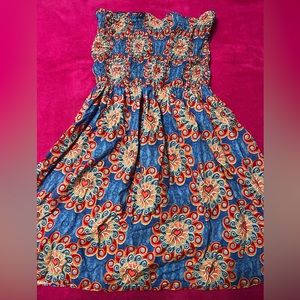 Floral strapless flow dress